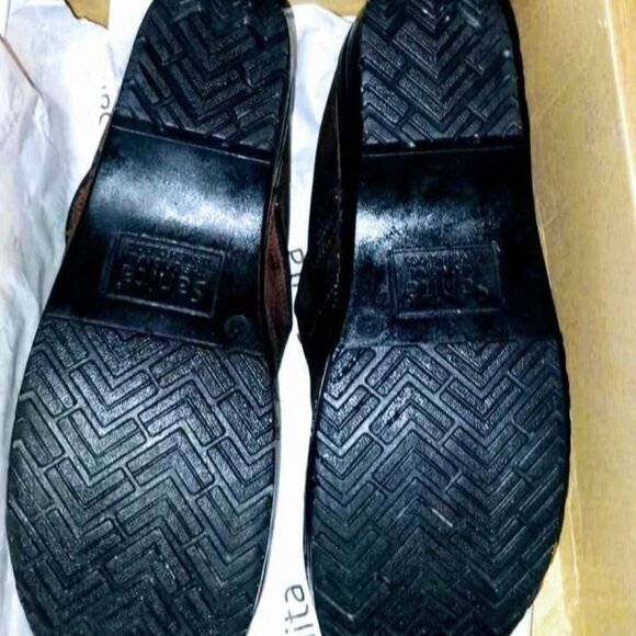 Sanita 41 Professional Oiled Brown Leather Clogs, EUC - Picture 2 of 5